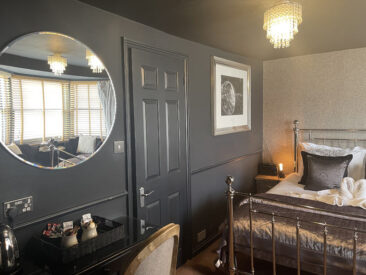 The 21 Brighton Room 8